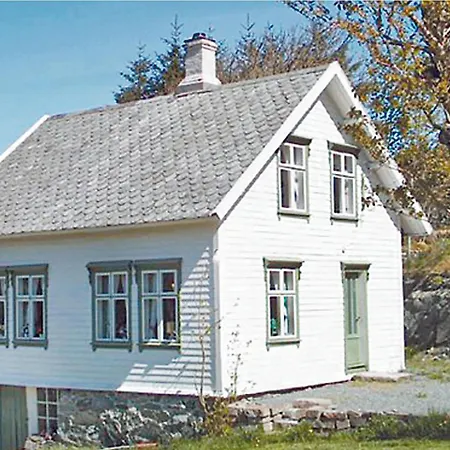 Holiday home Stunning In Finnas With Kitchen