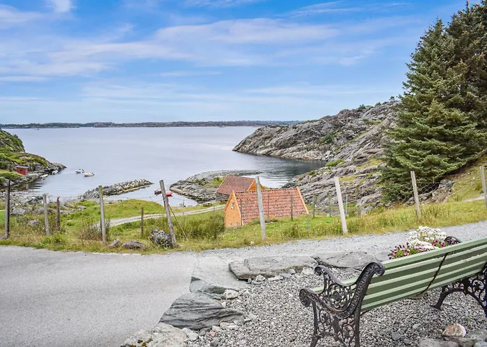 Feriehus Finnås Lykling Vinnes (Austevoll)