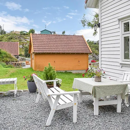 Feriehus Finnas Lykling Vinnes (Austevoll)